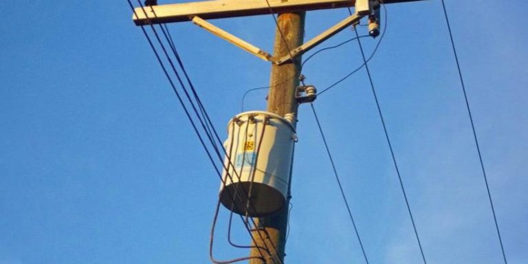 تفاوت بین ترانسفورماتور تک فاز و ترانسفورماتور سه فاز