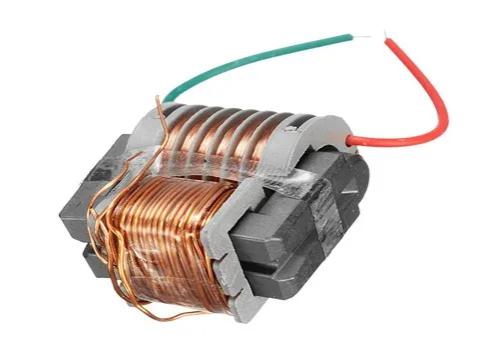 اهمیت استفاده از ترانس افزاینده ولتاژ