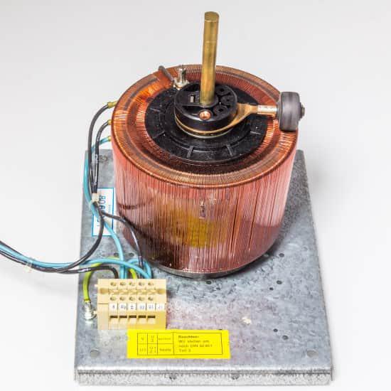 کاربرد های اتو ترانسفورماتور سه فاز