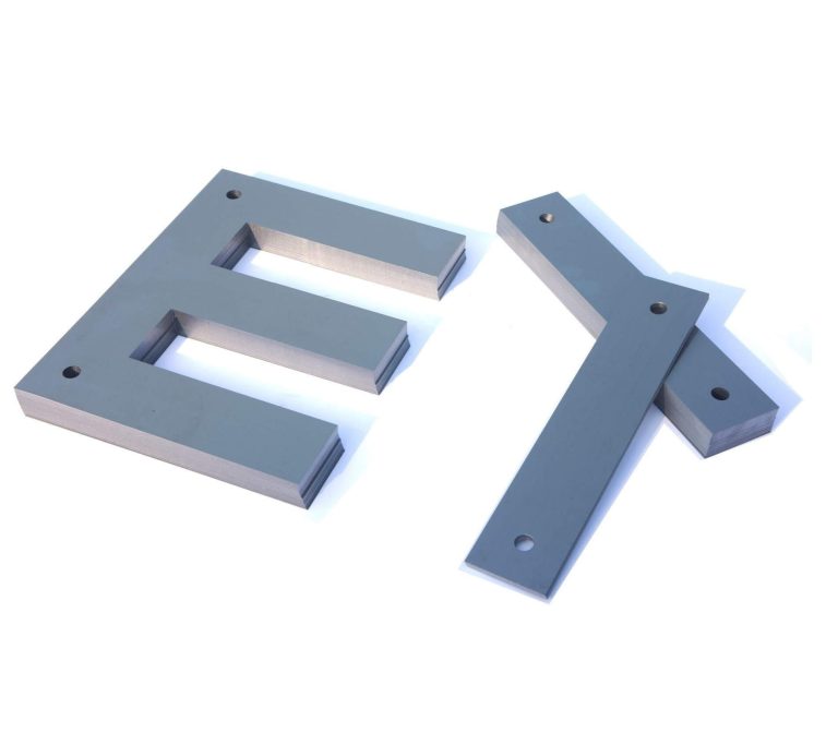 چرا هسته آهنی در ترانس استفاده می شود؟ ر