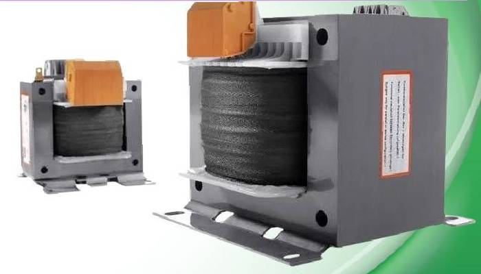 نقش ترانسفورماتور در حفاظت تجهیزات در برابر نوسانات شدید برق